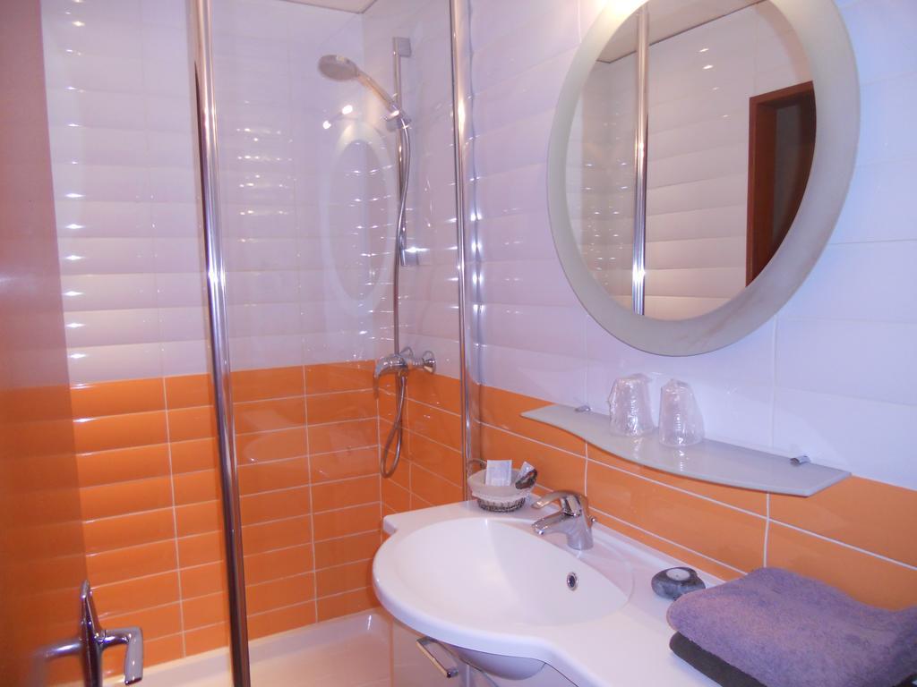 Hotel Bellevue Ayse Buitenkant foto