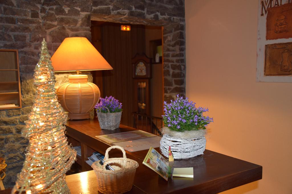 Hotel Bellevue Ayse Buitenkant foto